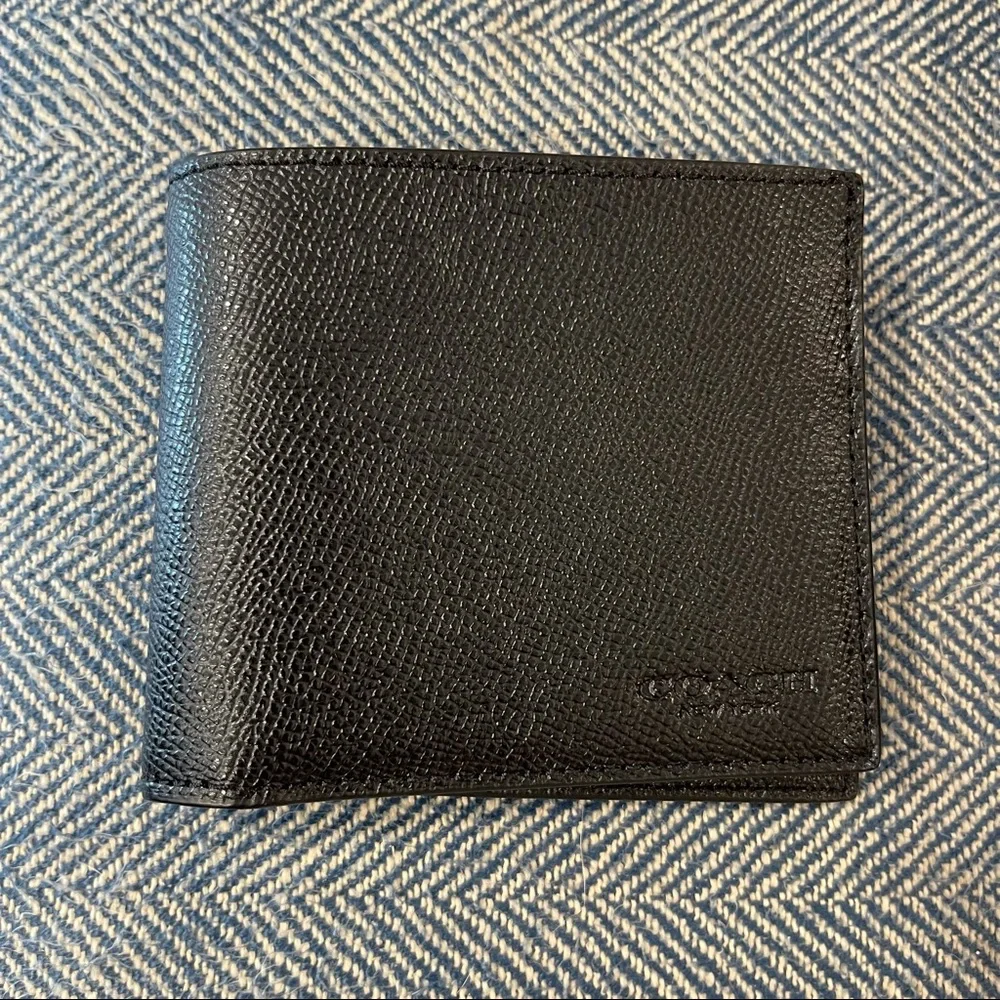 COPY - Coach Like New Bifold Wallet, Black